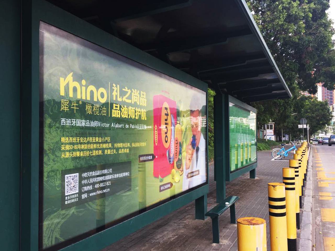 公交站牌广告的特点有哪些？？？